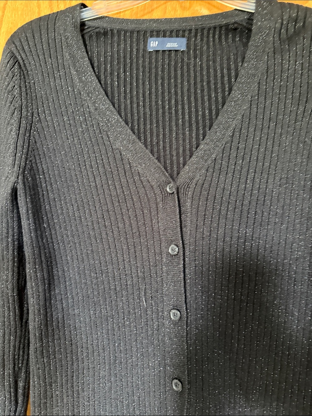Black Ribbed V‑Neck Button Cardigan - Picture 3 of 4